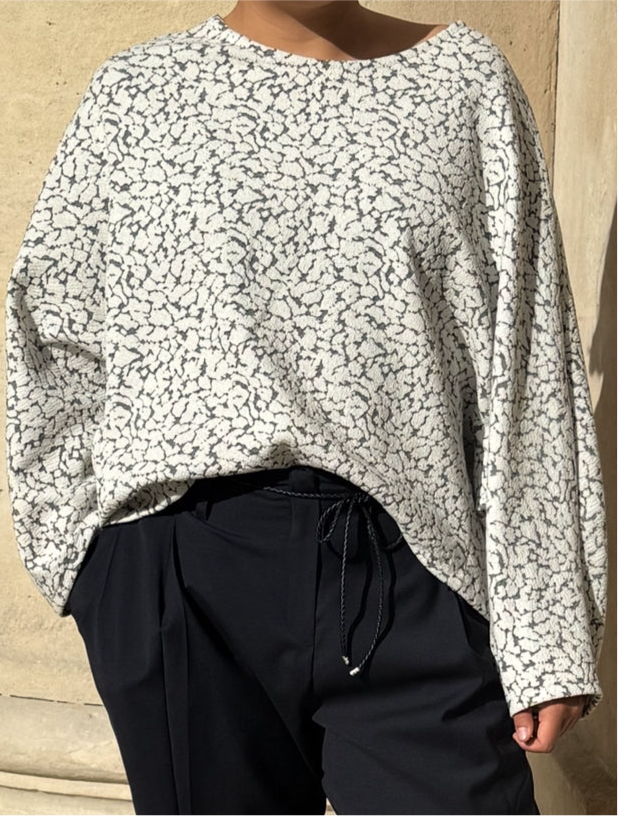 Blouse en Jacquard brodé motif léopard