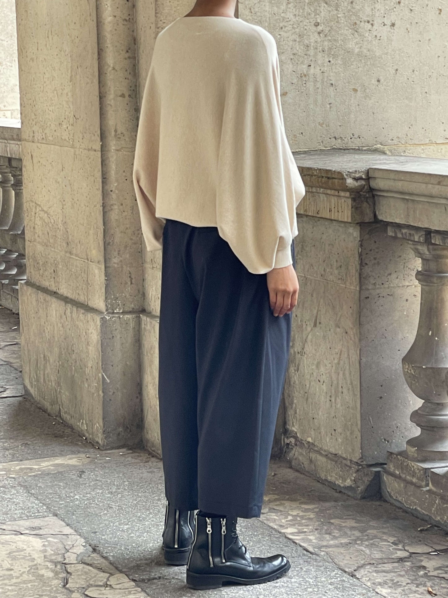 Pull en cachemire minimaliste