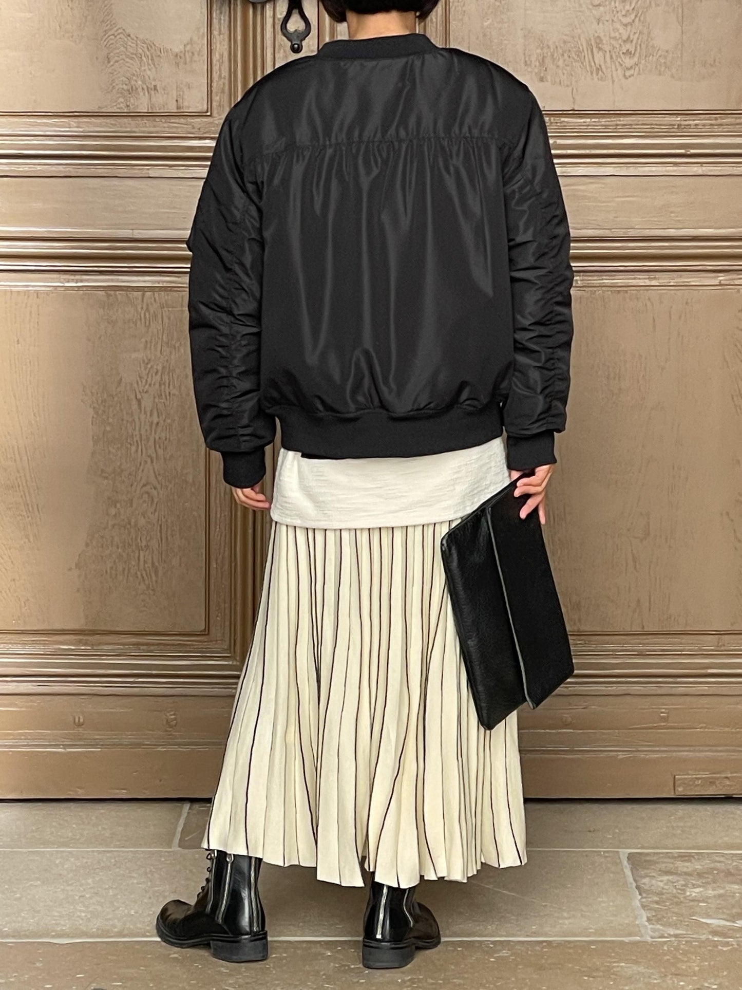 Blouson cocon aux manches plissées, look féminin
