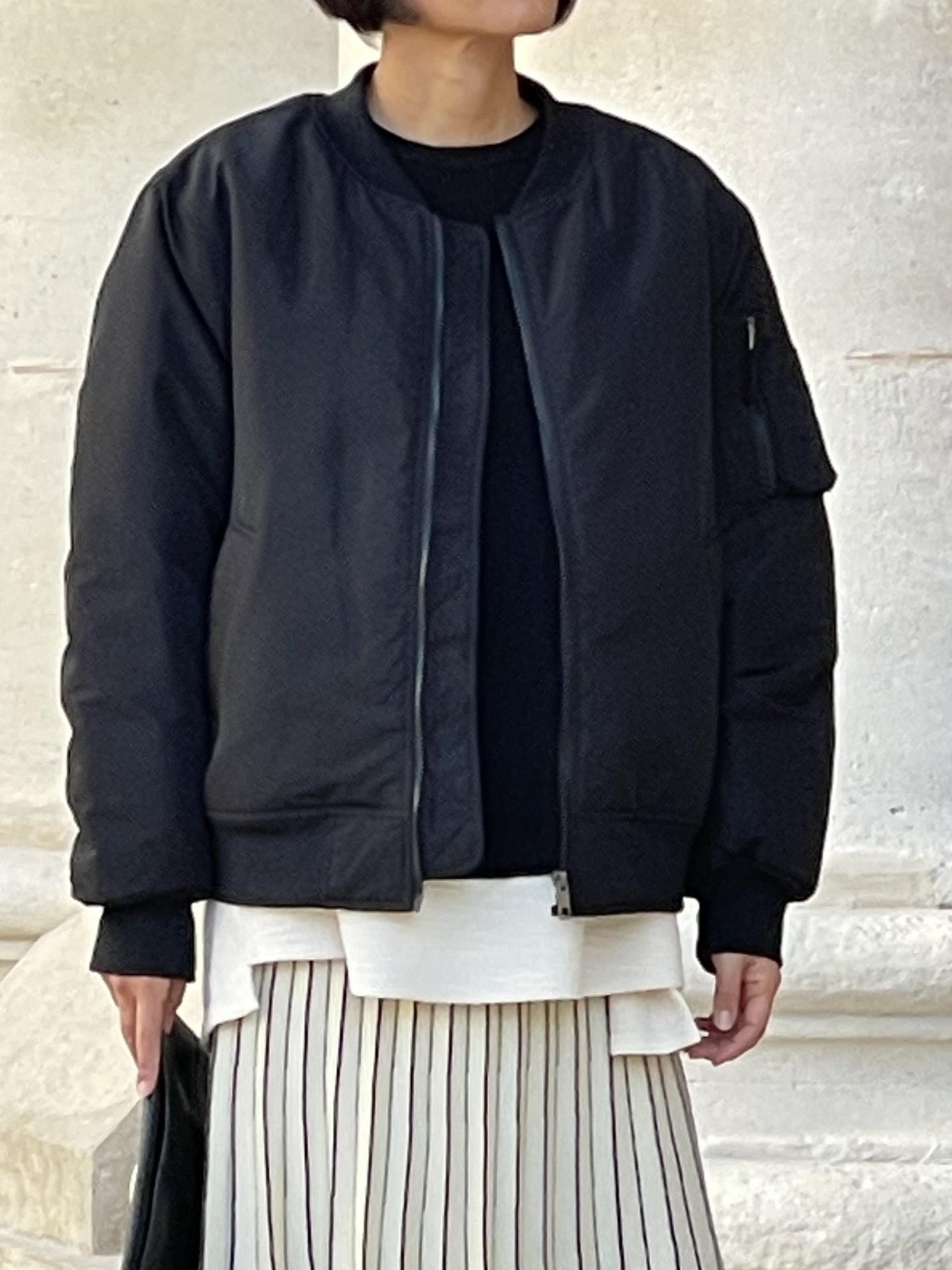Blouson cocon aux manches plissées, look féminin