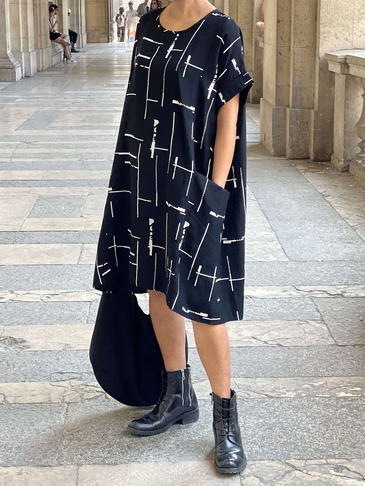 Robe minimaliste noire