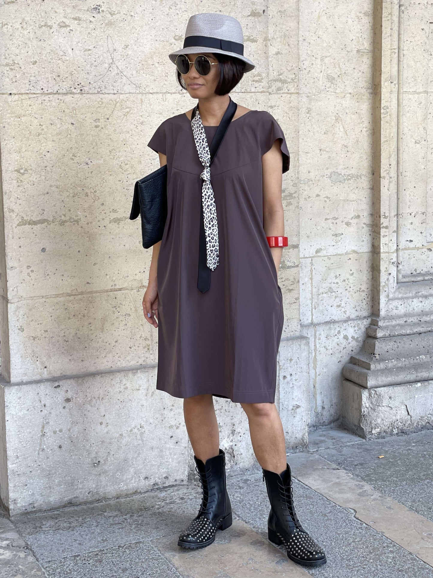 Robe courte minimaliste