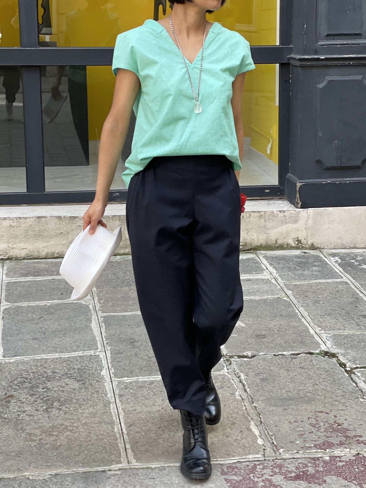 T-shirt col V Gris