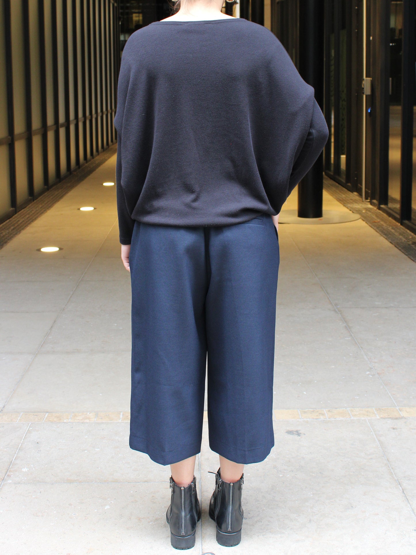 Pull Noir Manches chauve- souris