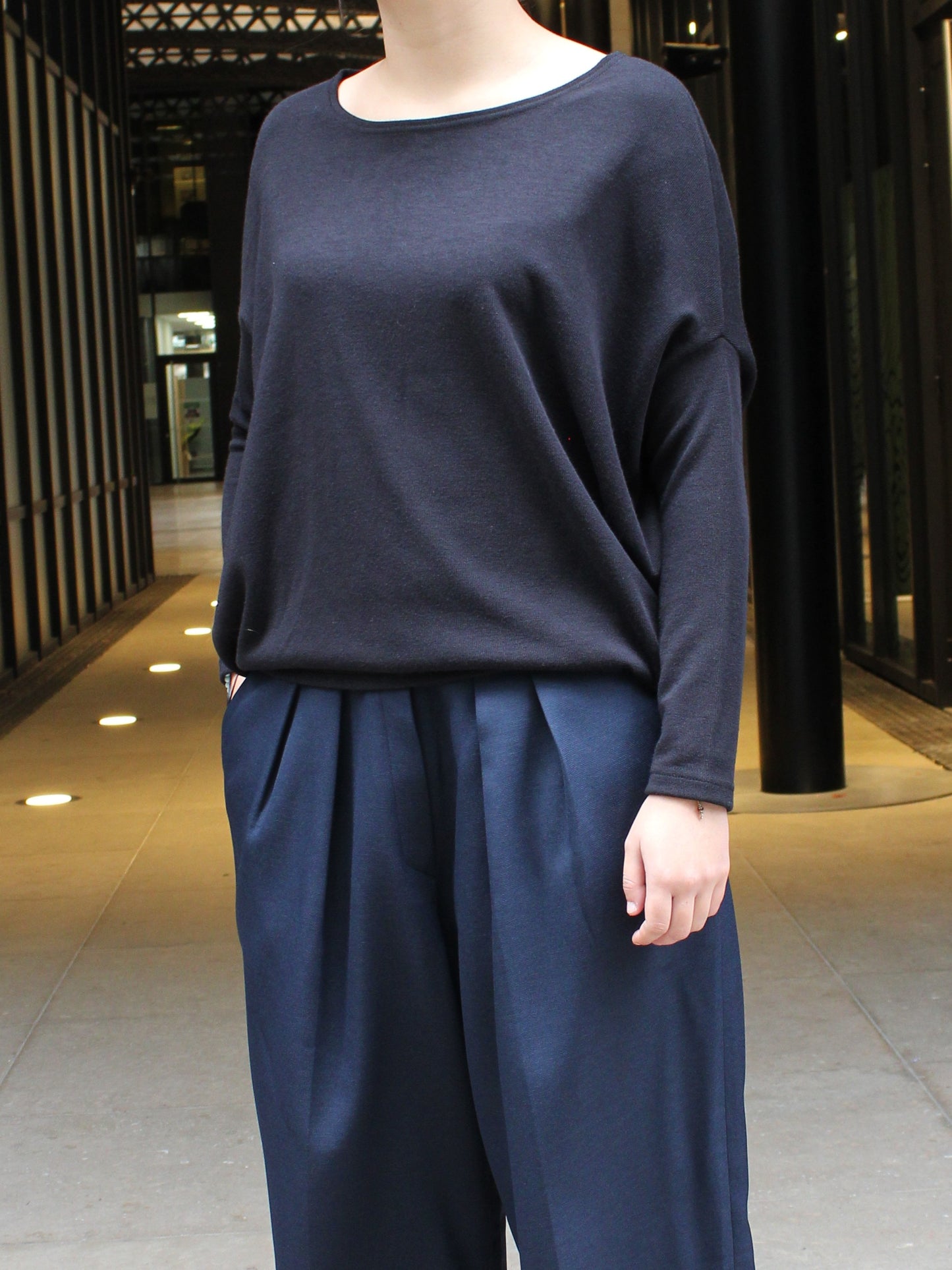 Pull Noir Manches chauve- souris