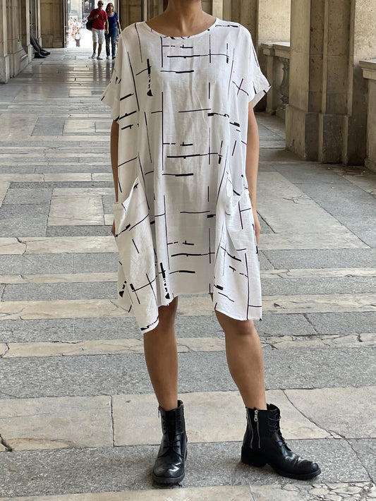 Robe minimaliste blanche