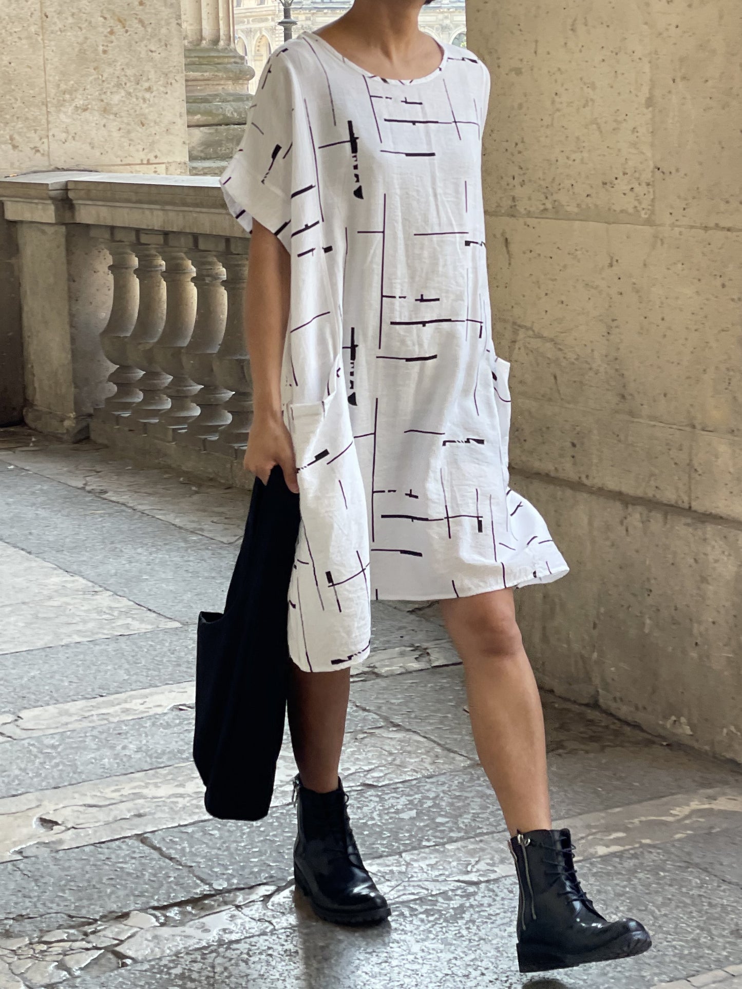 Robe minimaliste blanche