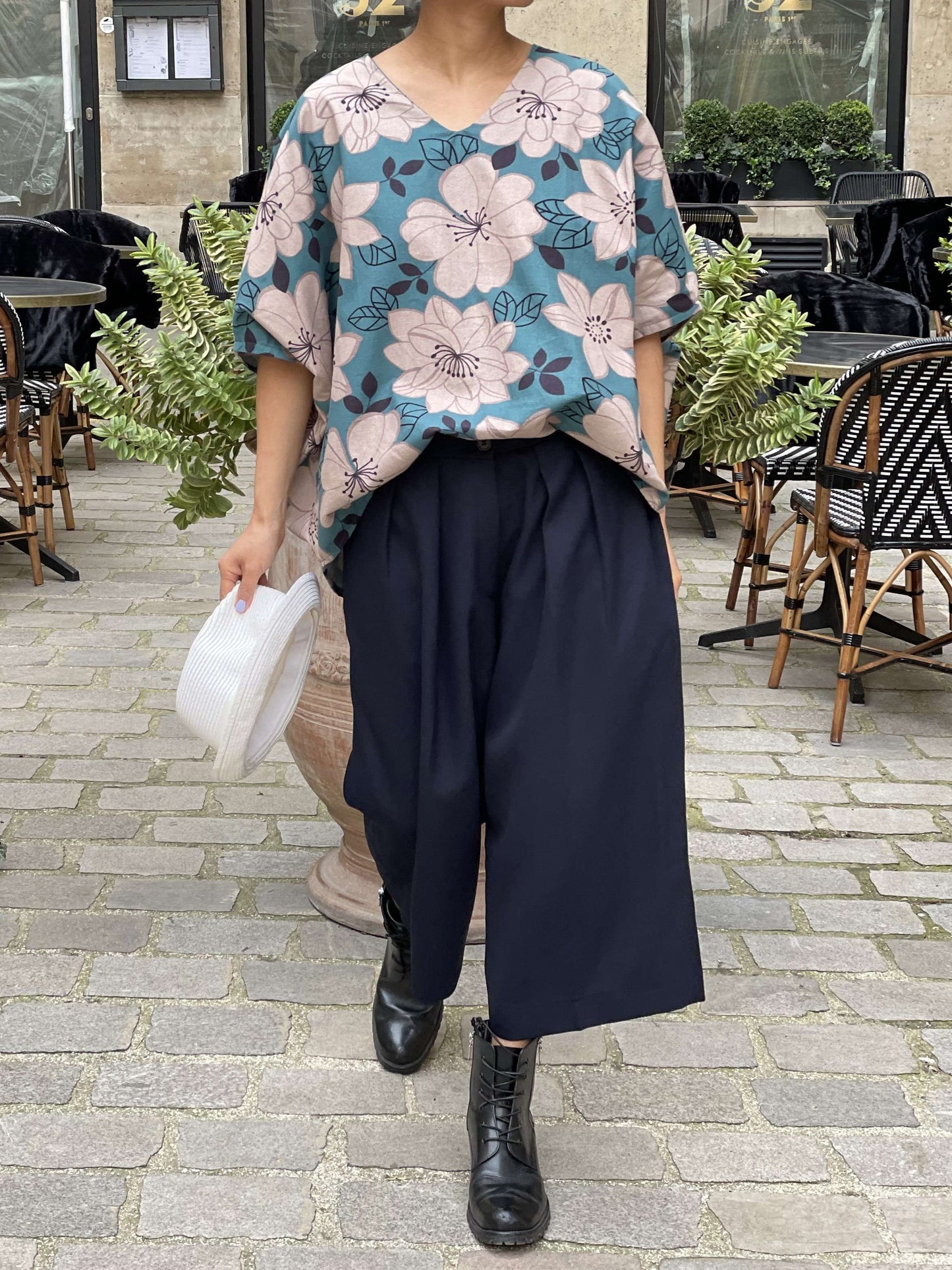 Blouse rouge grandes fleurs