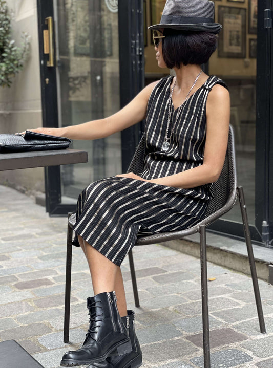 Robe chic à rayures dorées
